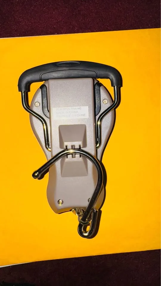 Maple Leaf Luggage Scale with Tape Measure image indicator(3)