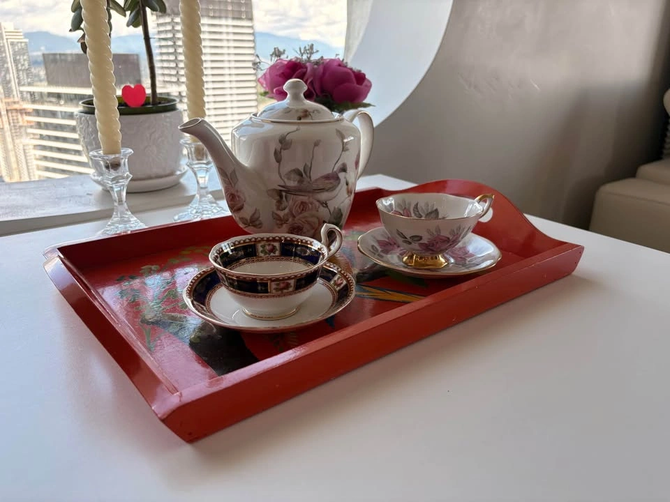 Vintage hand painted Red wooden serving tray hand painted macaw - photo 5
