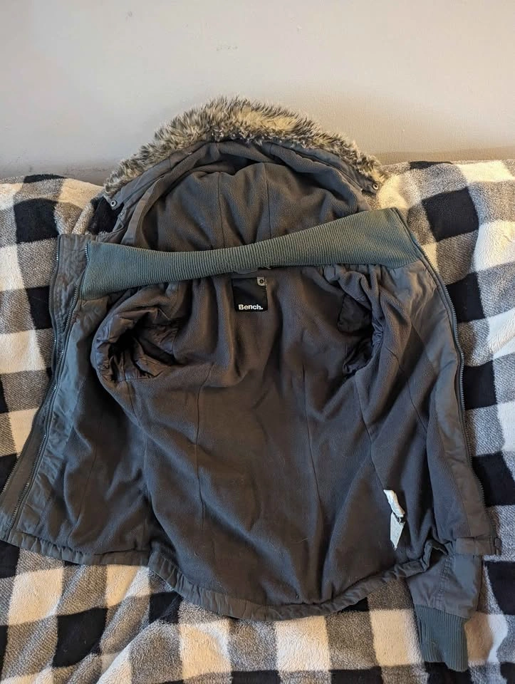 Jacket - Bench - photo 3