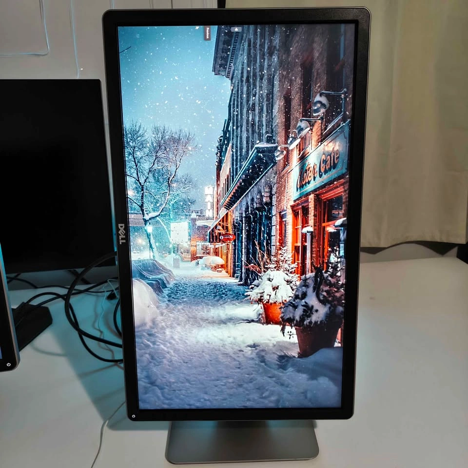 2 DELL IPS Monitors: Amazing Bright Screen - photo 5