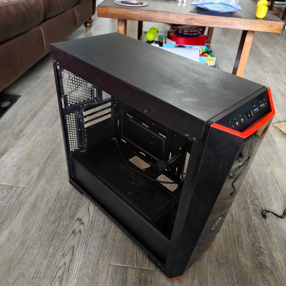 PC Case without side panels - photo 3