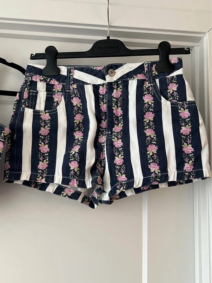 F21 Floral Denim Sets - photo 3