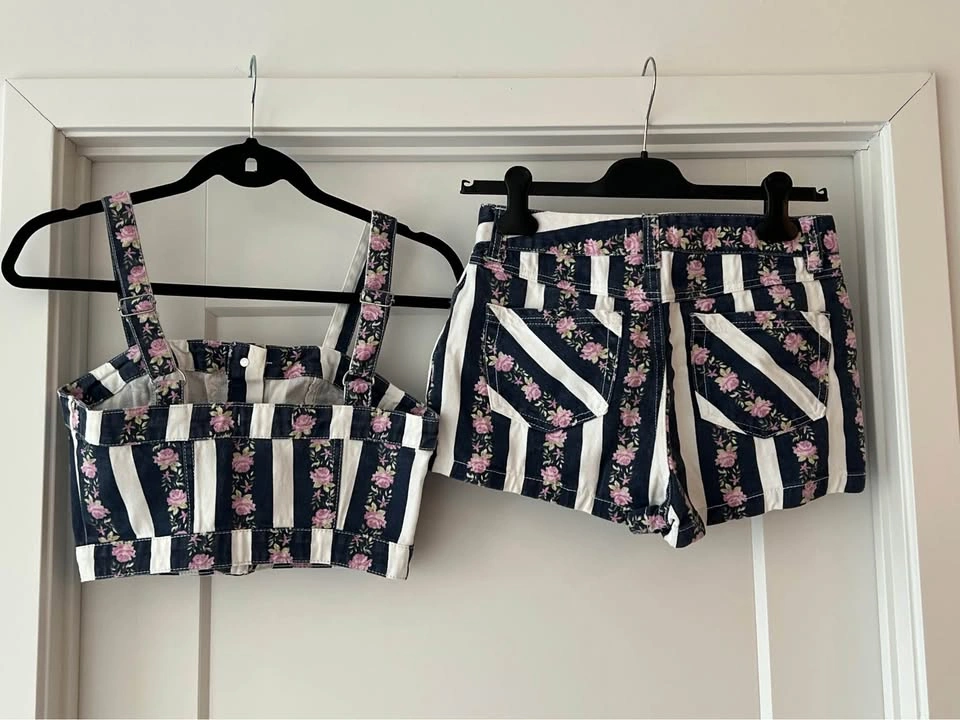 F21 Floral Denim Sets - photo 4