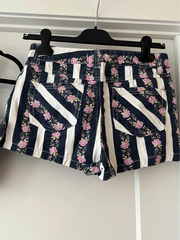 F21 Floral Denim Sets - photo 5
