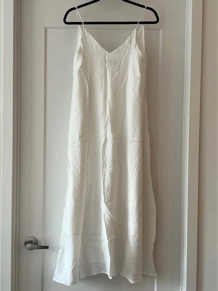 White Summer Dress - photo 2