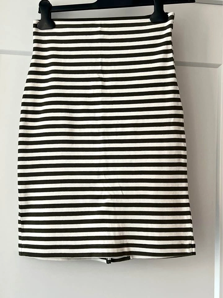 Mixxo Striped Pencil Skirt