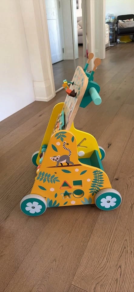 Janod wooden baby push walker - photo 3