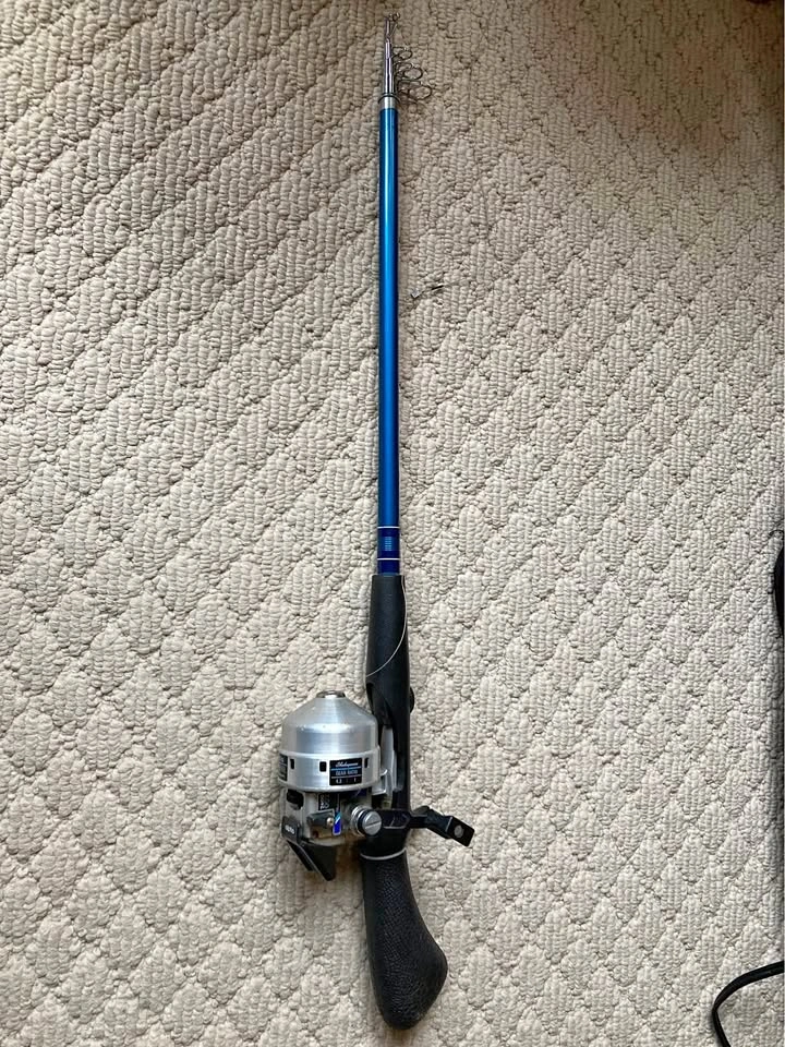 Shakespeare Fishing Rod & Reel - 68" Telescoping