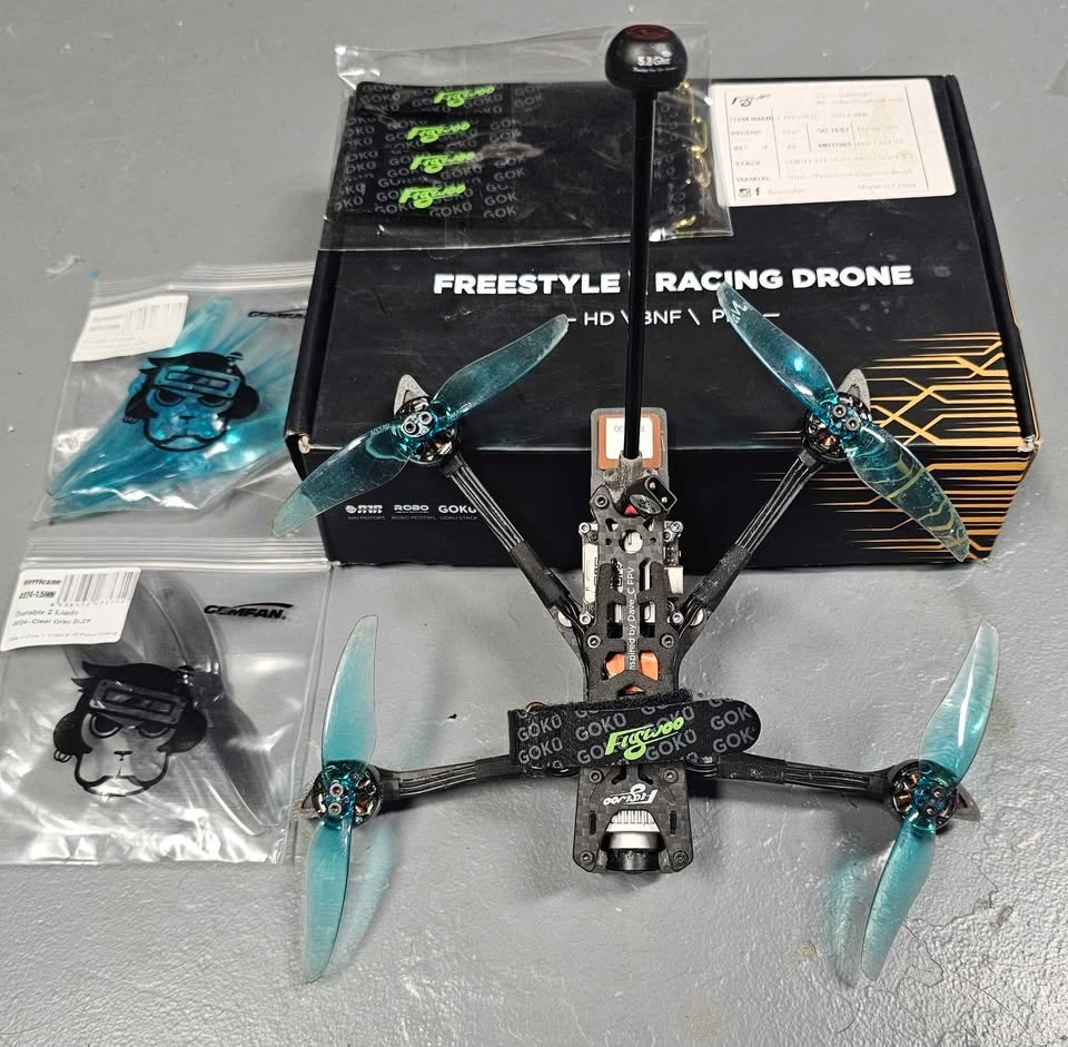 DJI FPV package - photo 2