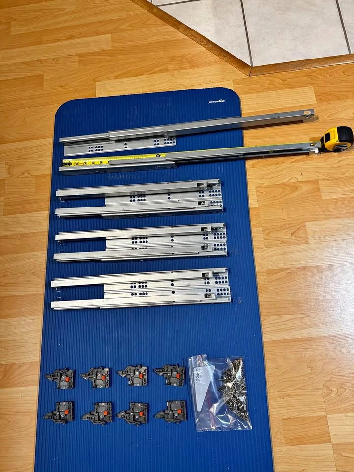 4 pair DTC SOFT CLOSE DRAWER SLIDES