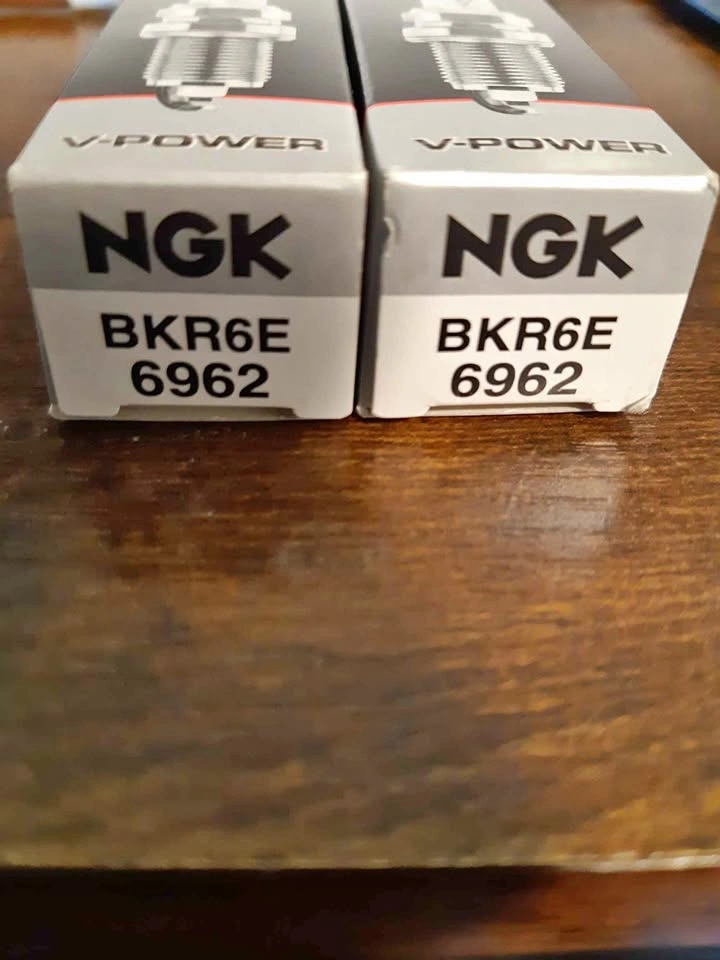 NGK V-Power BKR6E 6962 Spark Plugs