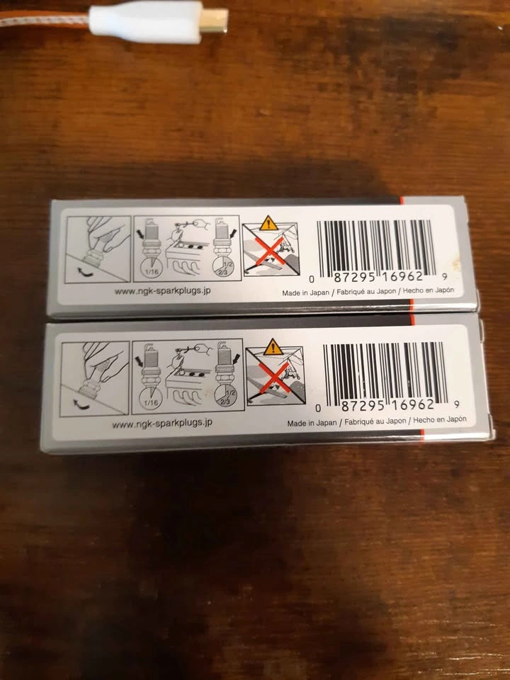 NGK V-Power BKR6E 6962 Spark Plugs - photo 2