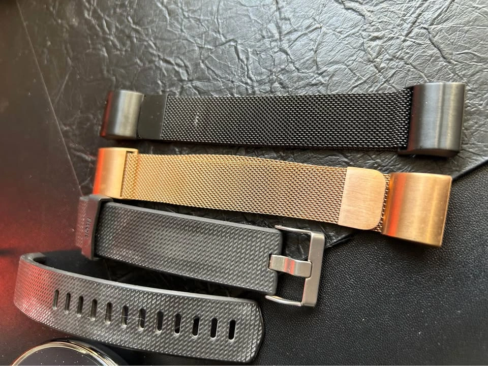 Fit Bit Luxe - photo 2