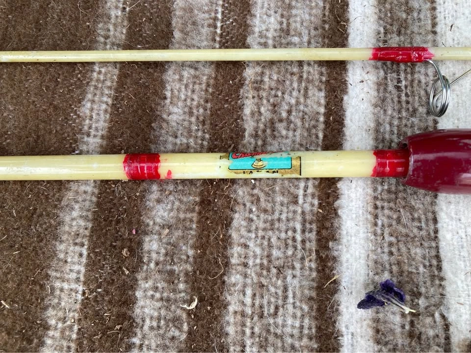 Fishing Rod Vintage Japanese Fiberglass 29” 2 Piece - photo 2