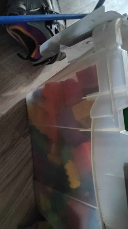 A bunch of legos that need to go - photo 3