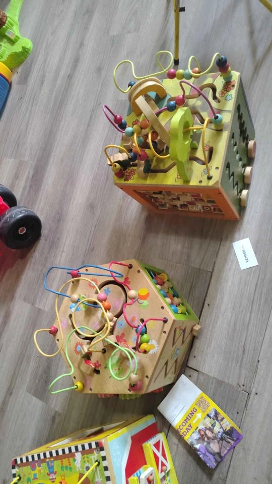 A bunch of toys that need to go - photo 3