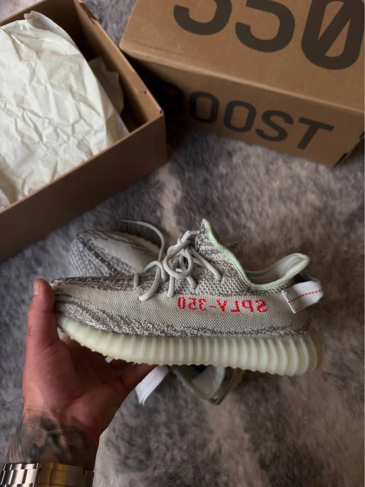 Yeezy Boost 350 V2 'Blue Tint' Size 9 - Brand New - photo 5