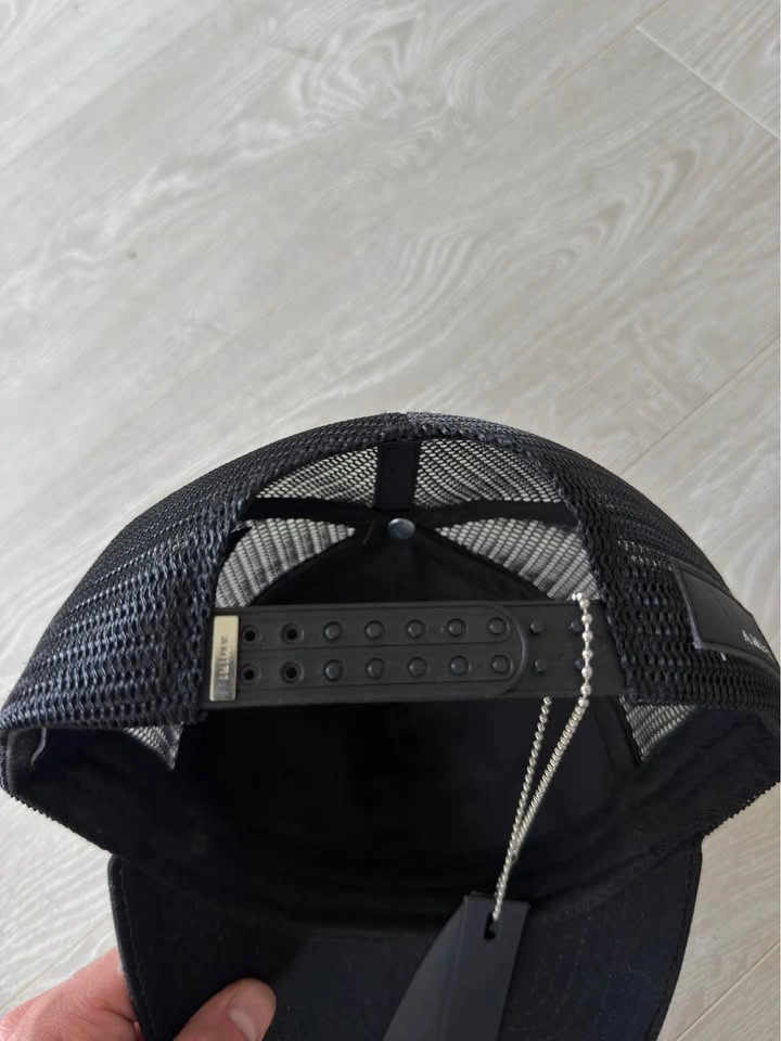 Amiri Varsity Trucker Hat Black Condition 9/10 - Authentic - photo 4