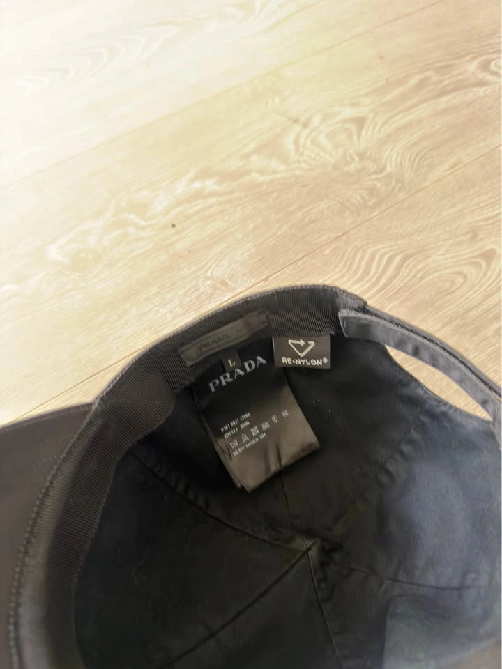 Prada Re-Nylon baseball cap Used - Condition 8/10 - Authentic - photo 5