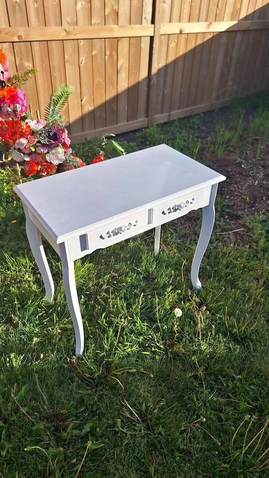 Small Desk