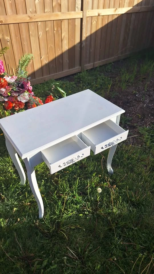 Small Desk - photo 3