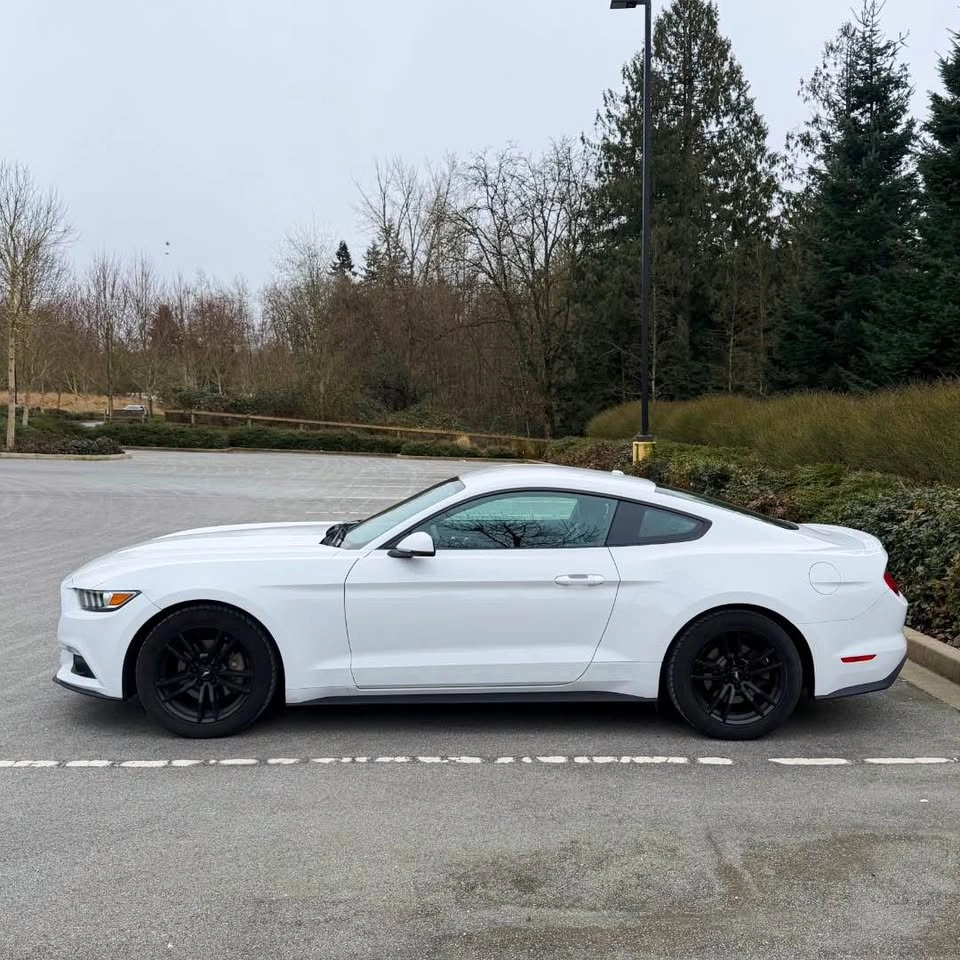 2016 Ford Mustang - photo 3