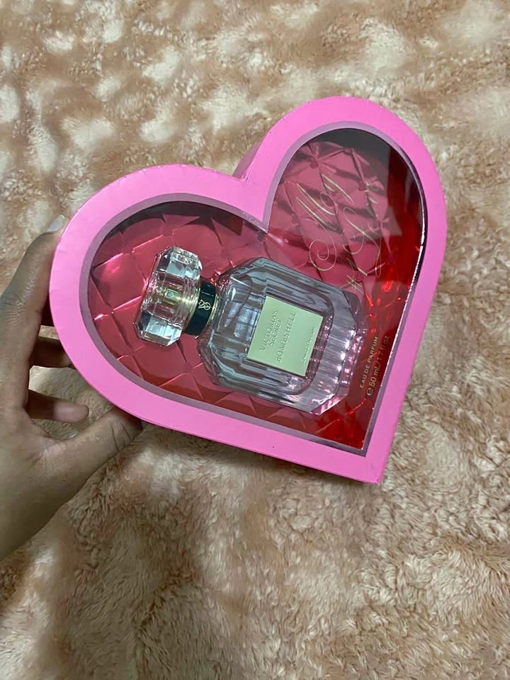 Victoria secret perfume