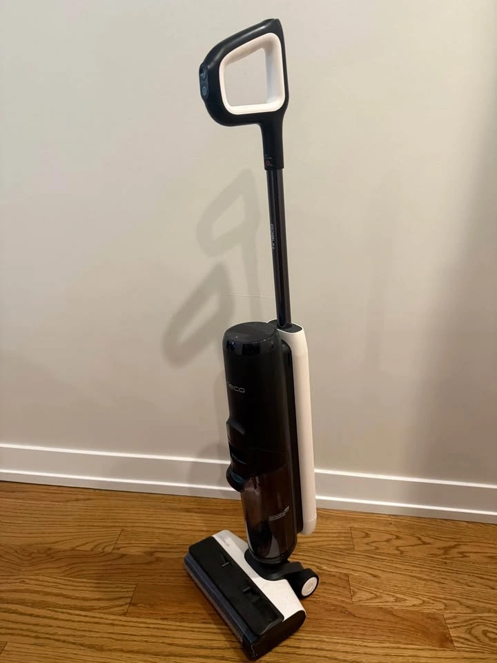Tineco Floor ONE S5 smart cordless vacuum and washer - photo 2