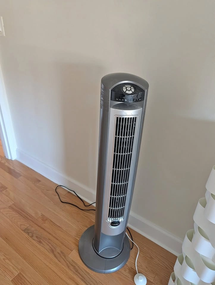 Tower Oscillating Fan