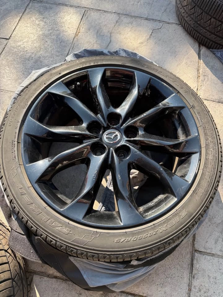 Black Alloy Mazda Tires and Rims OEM 18" - photo 2