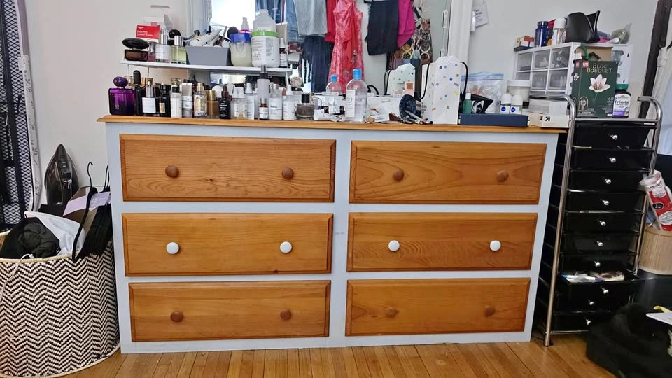 Wooden 6-Drawer Dresser