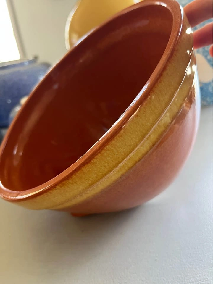 REDUCED. Collection of pottery pieces.. one piece gone - photo 5