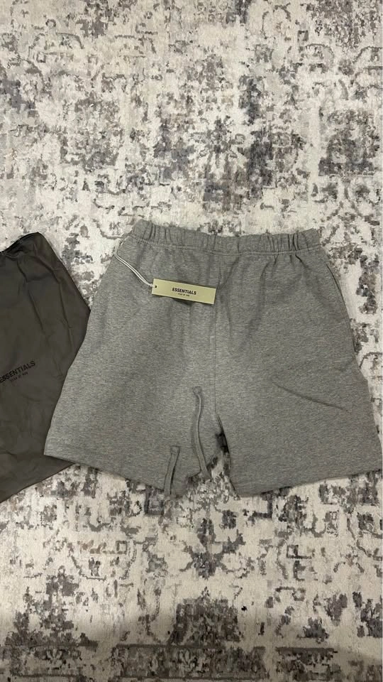 Dark Oatmeal Essentials Shorts - Medium - photo 3
