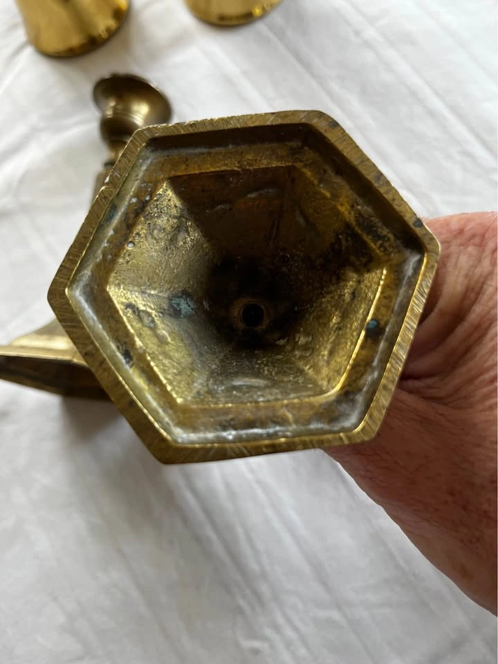 Assorted brass candlesticks - photo 3