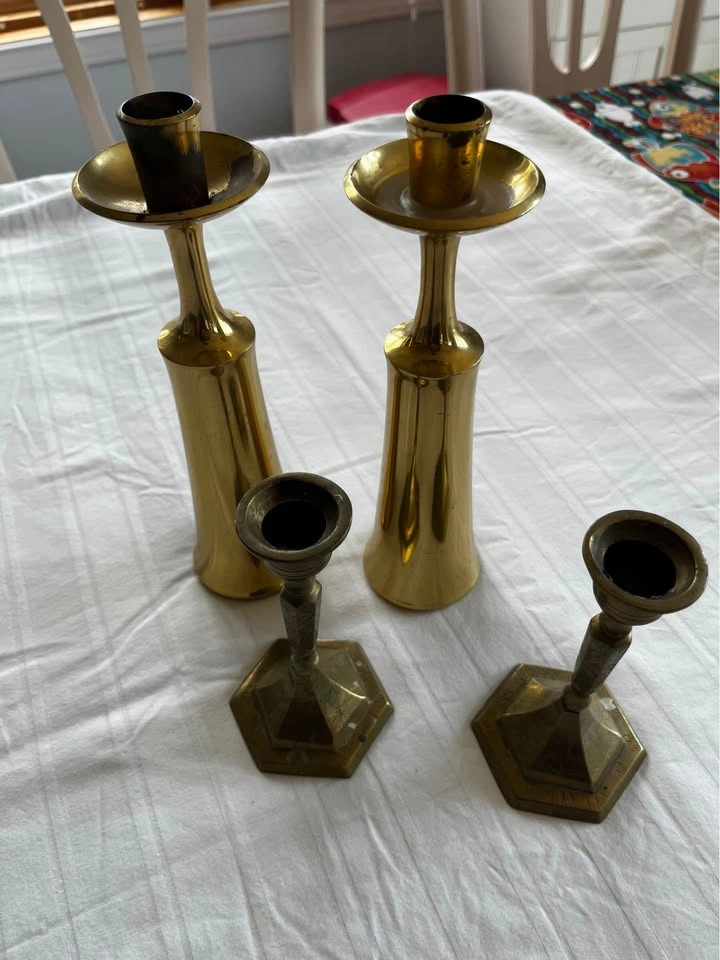 Assorted brass candlesticks - photo 5