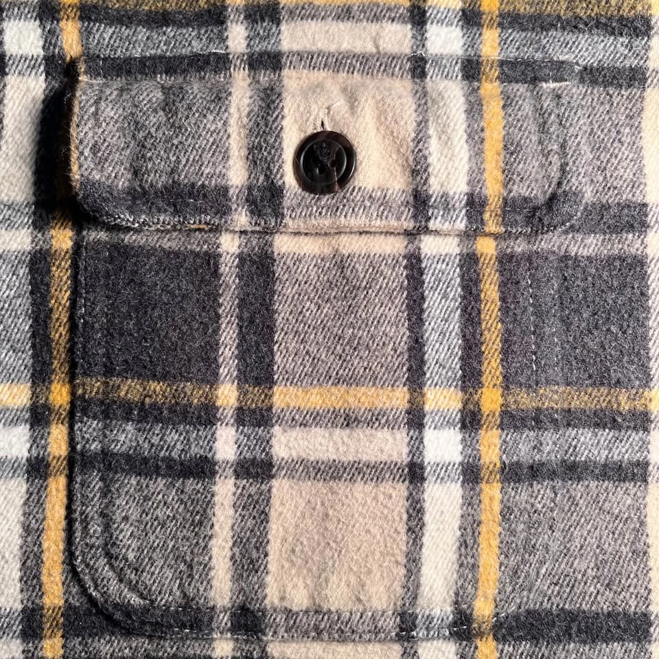 Abercrombie & Fitch Plaid Flannel Shacket Men’s XL - like new - photo 2