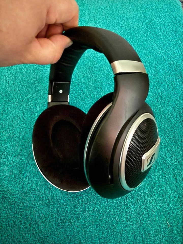 Sennheiser HD 599SE Headphones