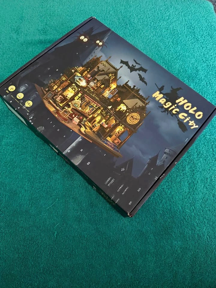 HOLO Magic City DIY miniature kit