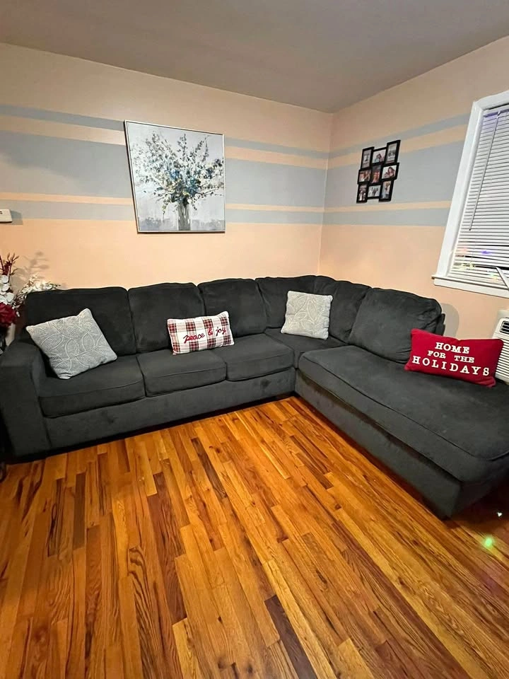Altari 2-Piece Sectional with Chaise