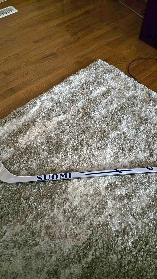 Finland Lefty stick
