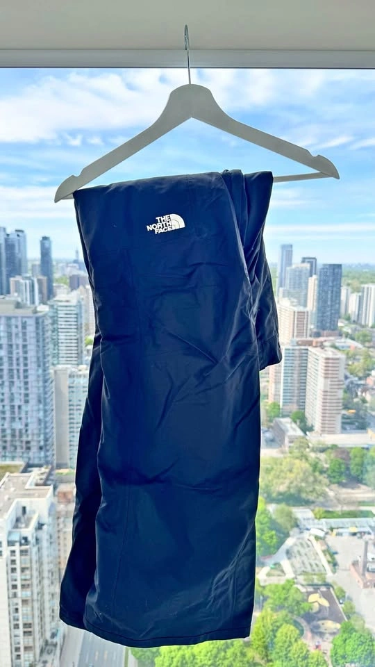 Men's The North Face DryVent Snow/Ski Pants (Black) - Size M