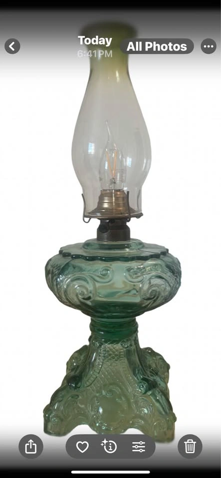 Rare Sea Green Vintage Princess Feather Glass Electric Lamp - photo 2