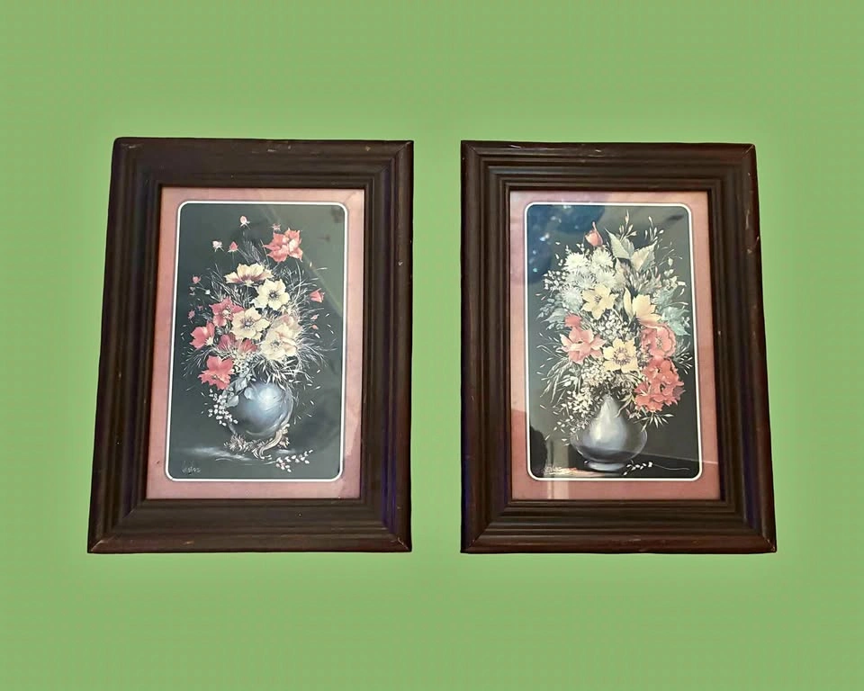 Vintage pair of floral still life perfect for a gallery wall