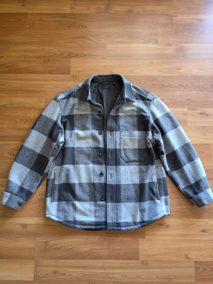 Uniqlo men's Wool Blanket Shirt Jacket size XL