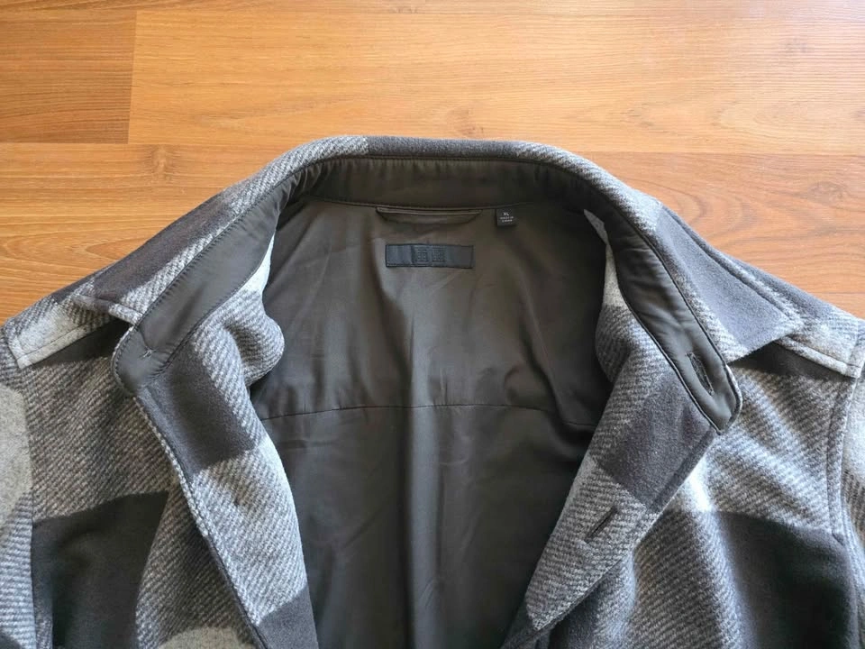 Uniqlo men's Wool Blanket Shirt Jacket size XL - photo 2