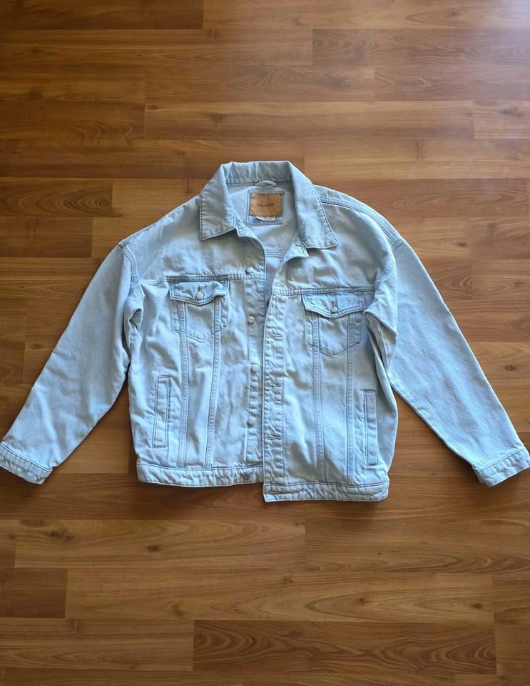 PULL&BEAR Light washed Men's denim jacket size XL