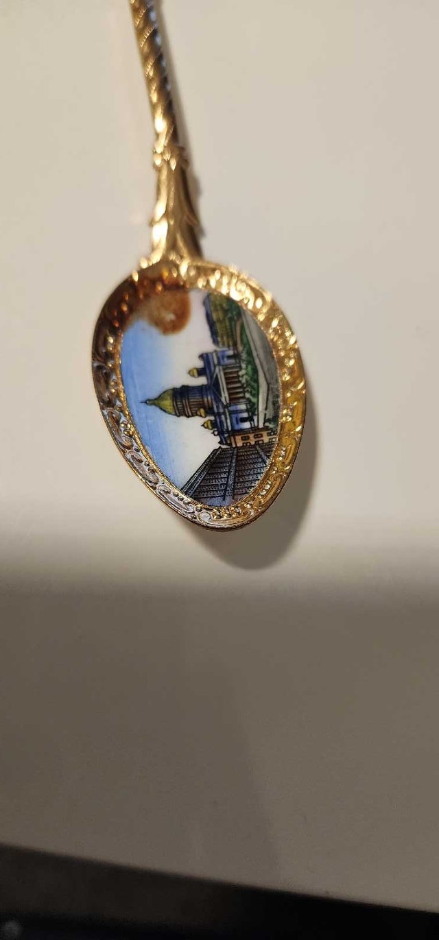 Leningrad Souvenir Spoon - photo 4