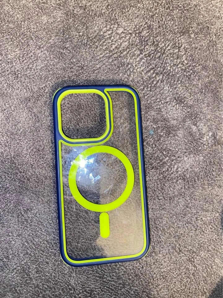 iPhone 14 Pro cases - photo 3