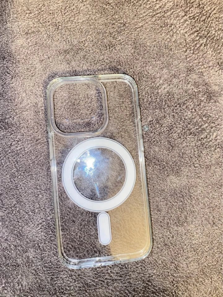 iPhone 14 Pro cases - photo 4