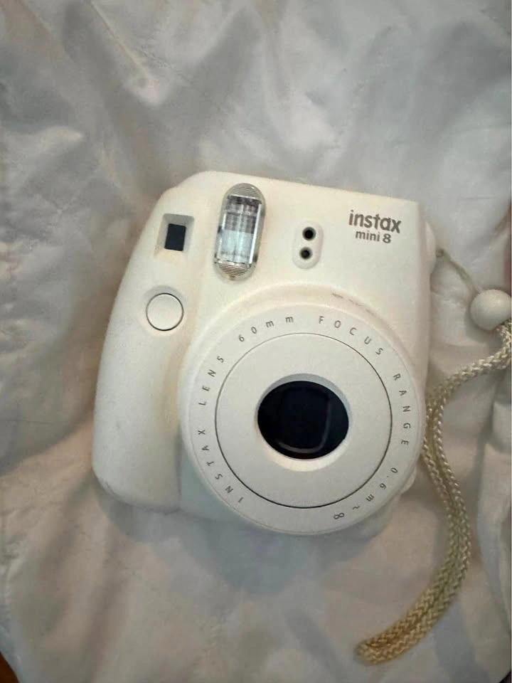 Fujifilm Instax Mini 8 Instant Camera